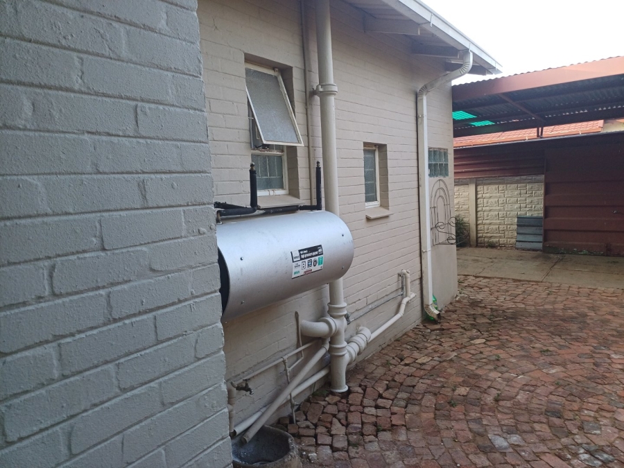 2 Bedroom Property for Sale in Uitsig Free State